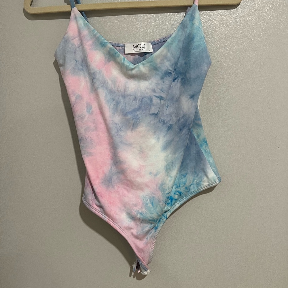 MOD ON TREND Soft Tie-Dye Bodysuit - Pink and Blue